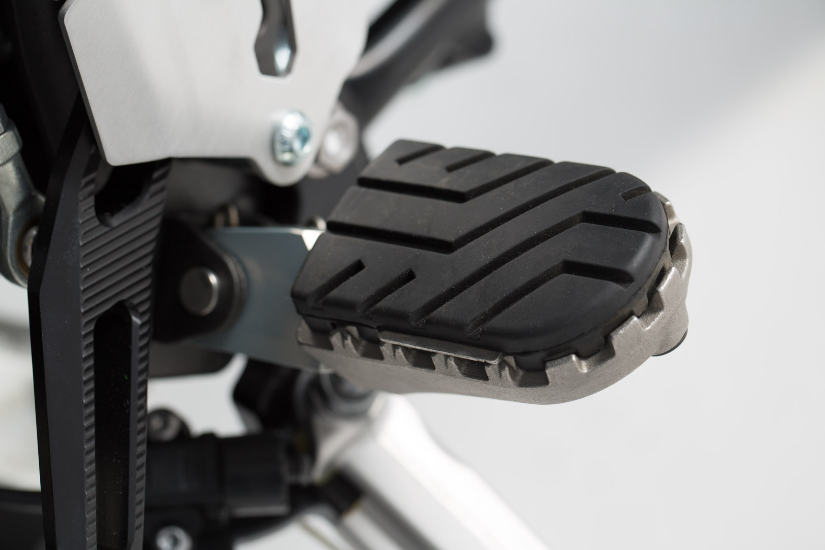 ION Fußrasten-Kit – Bild 2