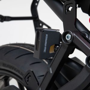 Bremsflüssigkeitsbehälter-Schutz